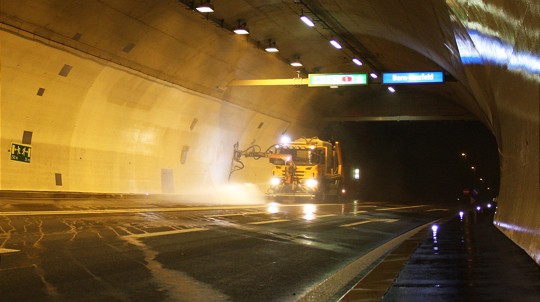  Tunnelreinigung Tunnel Neufeld 